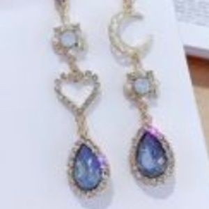 Moon rhinestone clip on